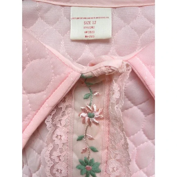 Vintage 60's Pink Quilted Floral Embroidered  Robe Housecoat Size 12 202 - Picture 5 of 7